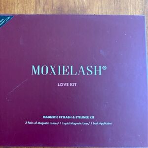 Moxielash Love Kit - Magnetic Eyelash & Eyeliner-New in original box.